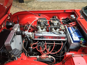 Triumph TR4 engine